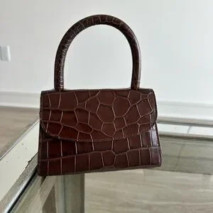 ☆【BY FAR】☆MINI CIRCULAR CROCO EMBOSSED TOP HANDLEBAG☆ Mini Lilac Circular Croco Embossed Leather - ShopperBoard